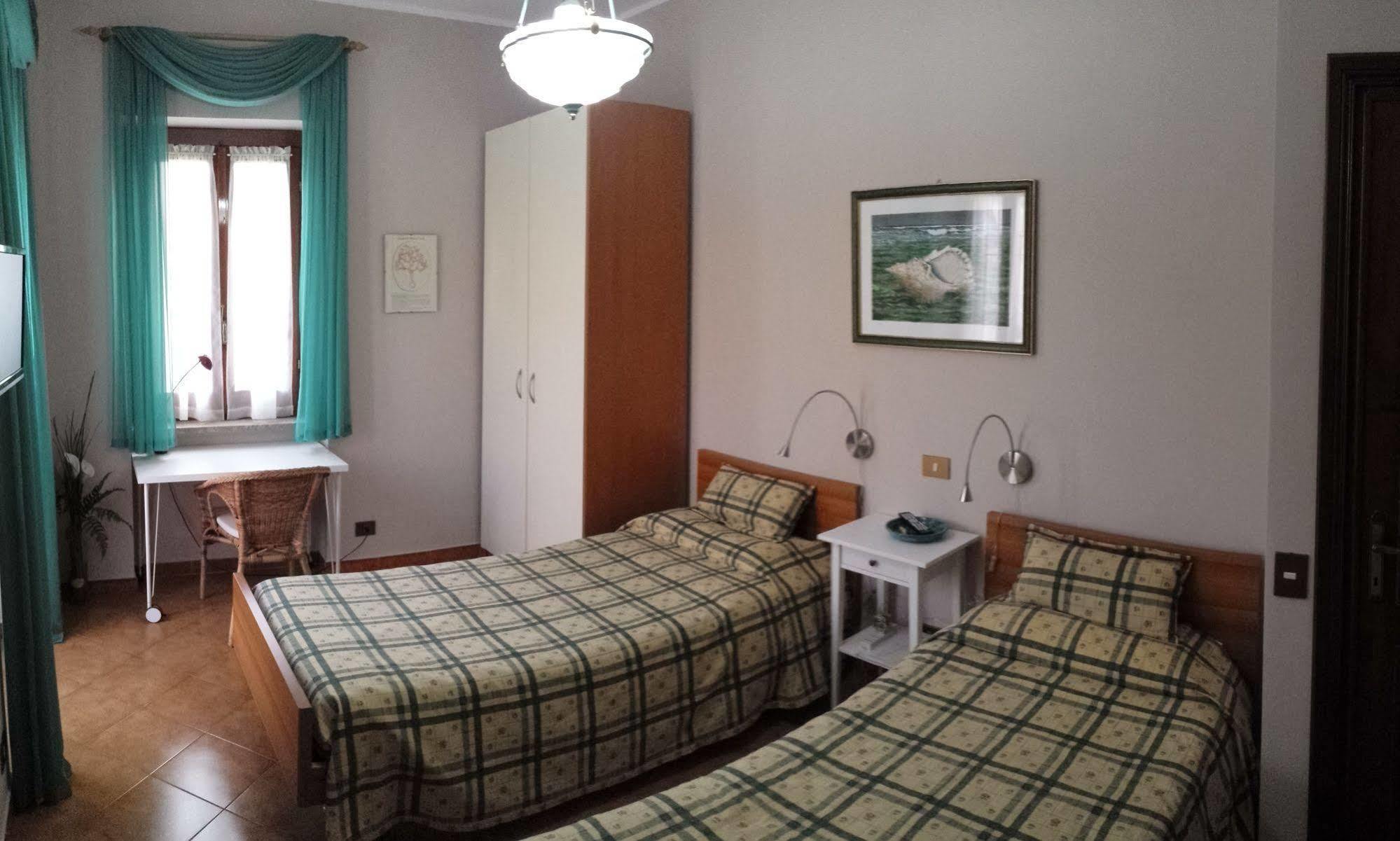 Al Vecchio Olivo Bed & Breakfast Фраскати Екстериор снимка