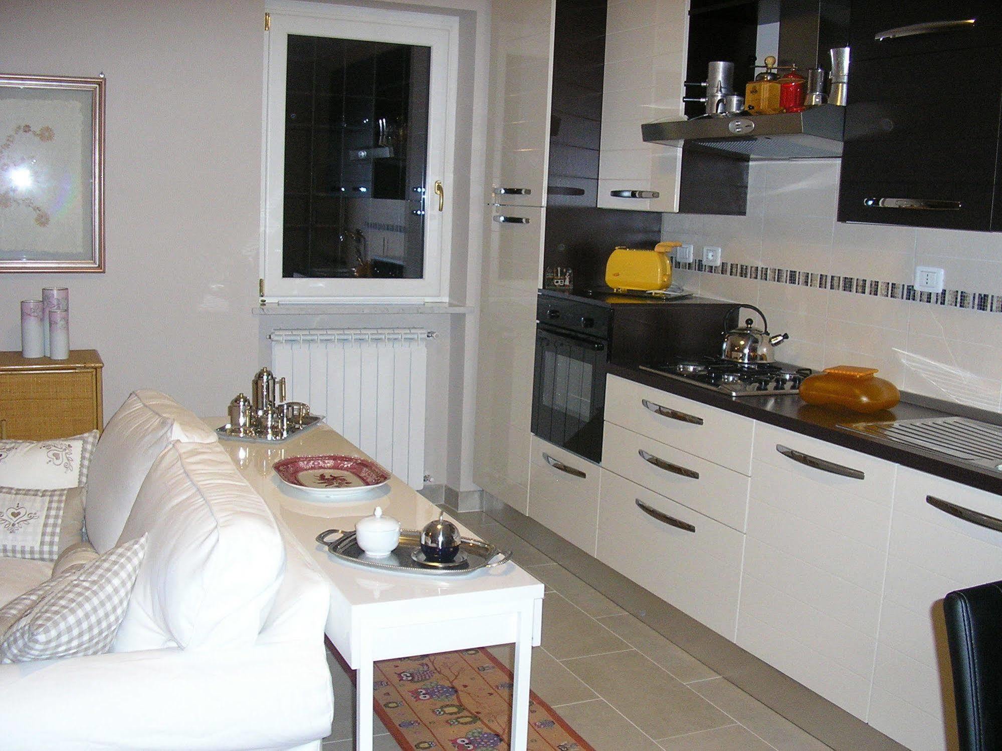 Al Vecchio Olivo Bed & Breakfast Фраскати Екстериор снимка